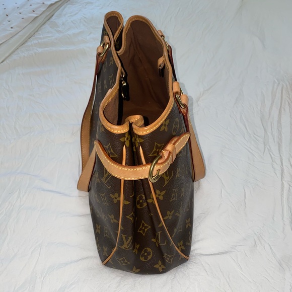 Louis Vuitton Batignolles - Picture 7 of 15